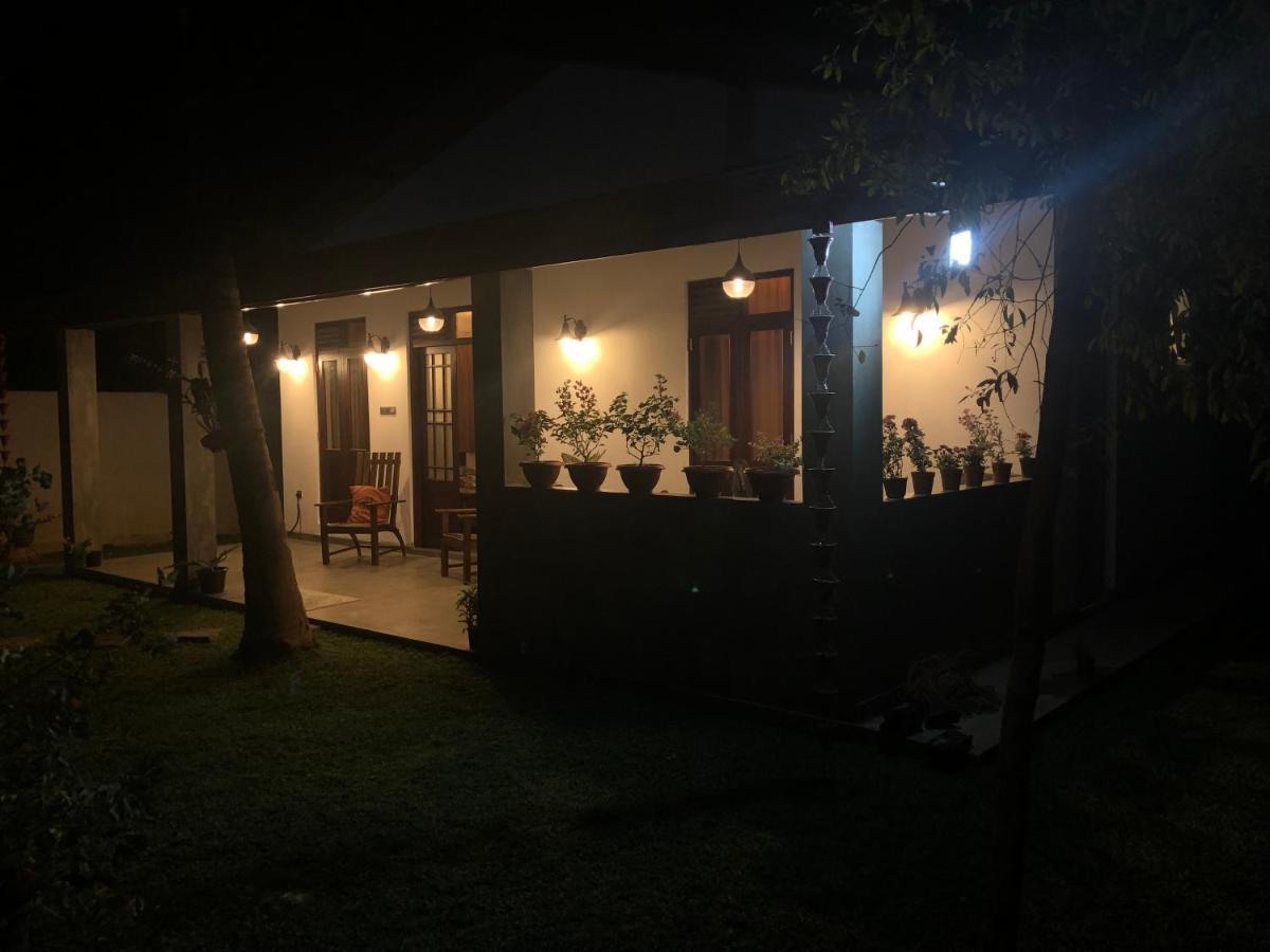 Lohas Villa Hiriketiya Dikwella Exteriör bild